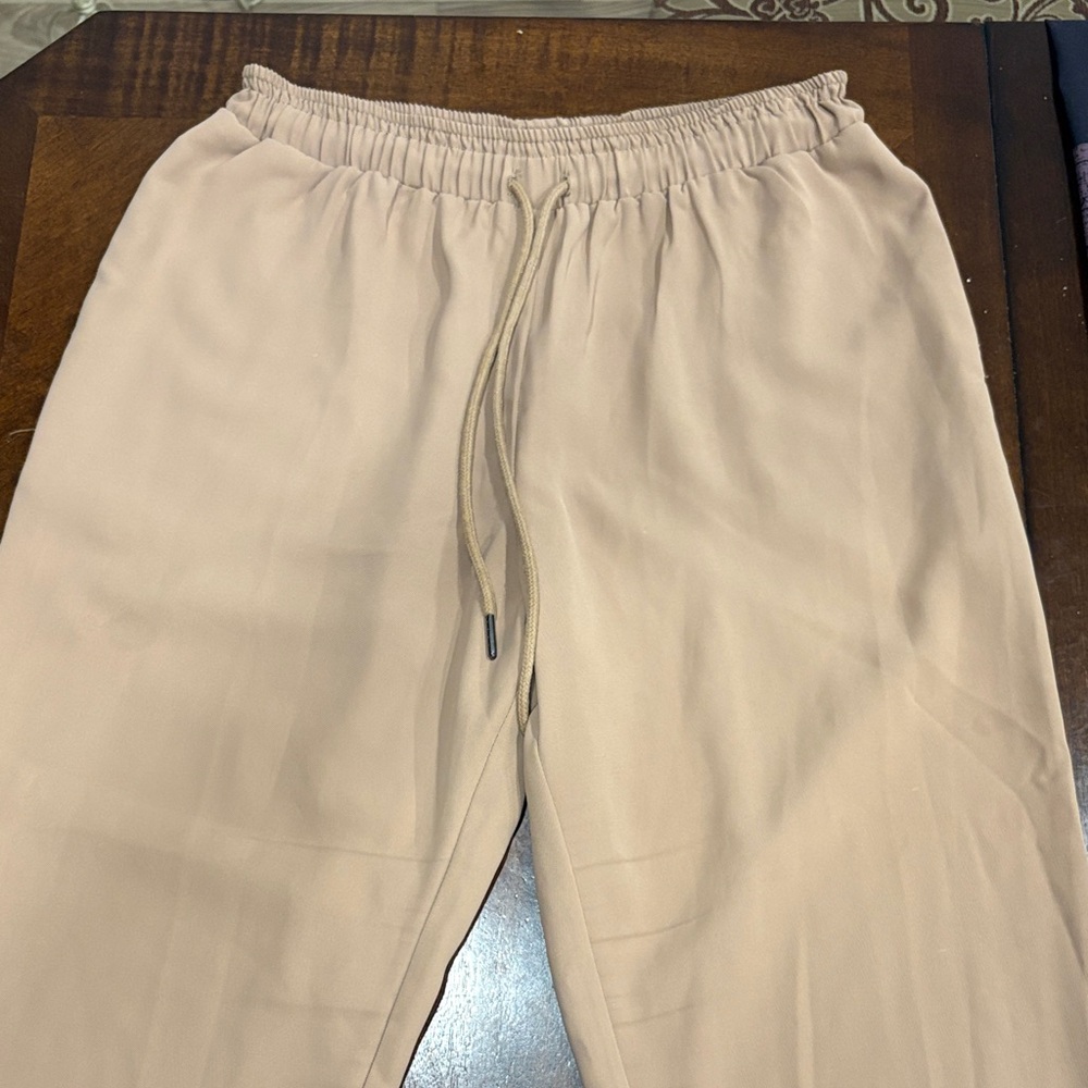 Wayf Women's Tan Sweatpants